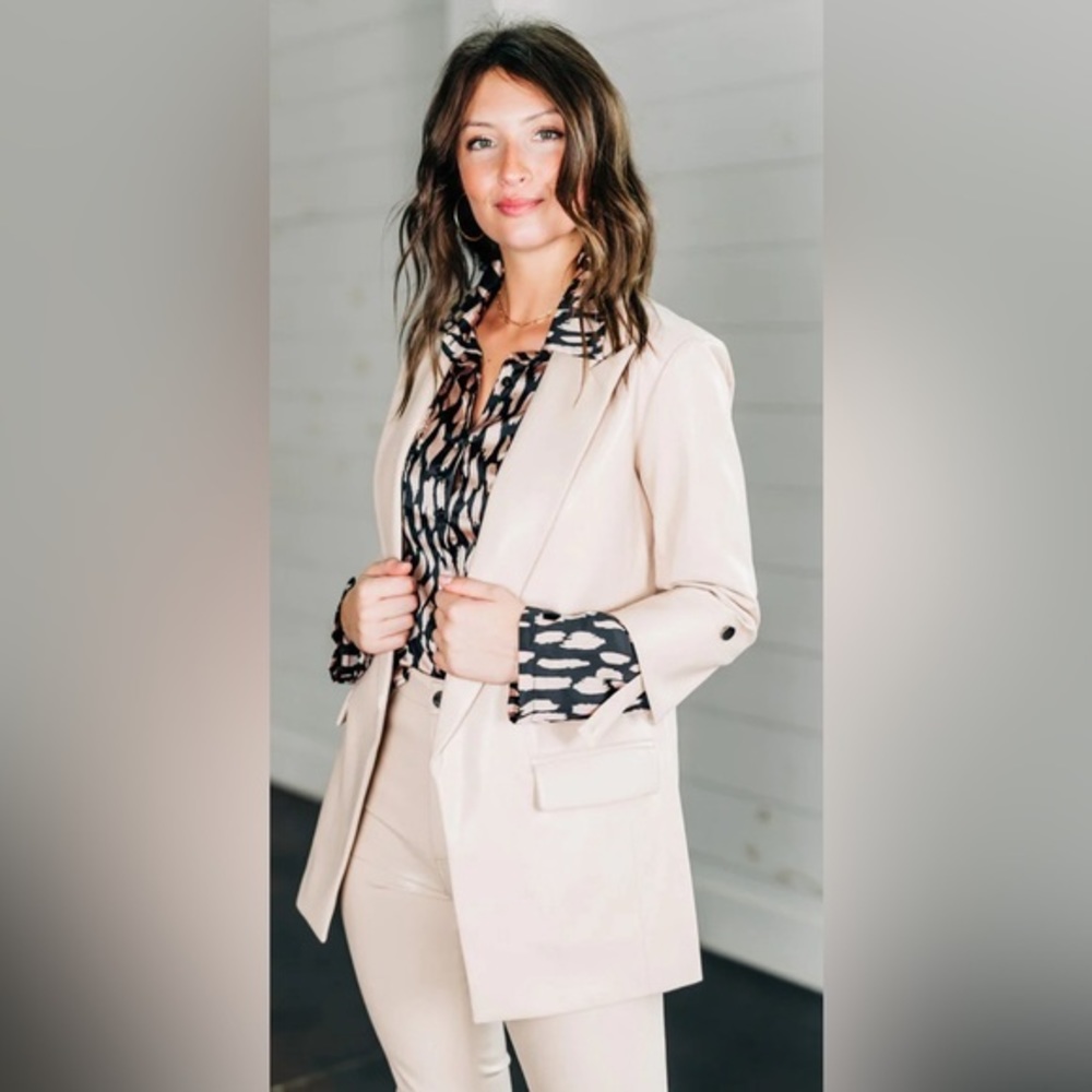 ESQUALO‎ Hot Ticket Blush Pink Faux Leather Blazer Jacket Size 6 NWT $164